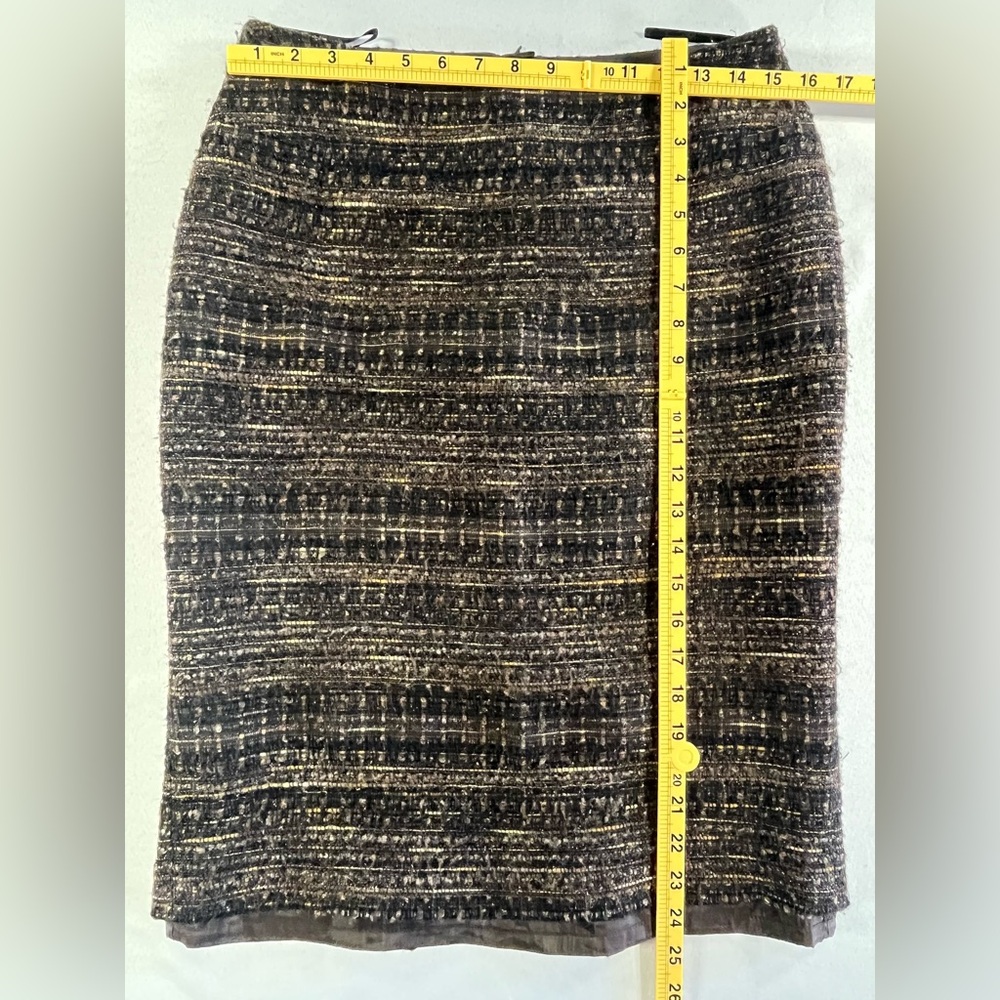 Lafayette 148 New York Fully Lined Tweed Inverted Pleat Tweed Pencil Knee Skirt - Picture 9 of 9